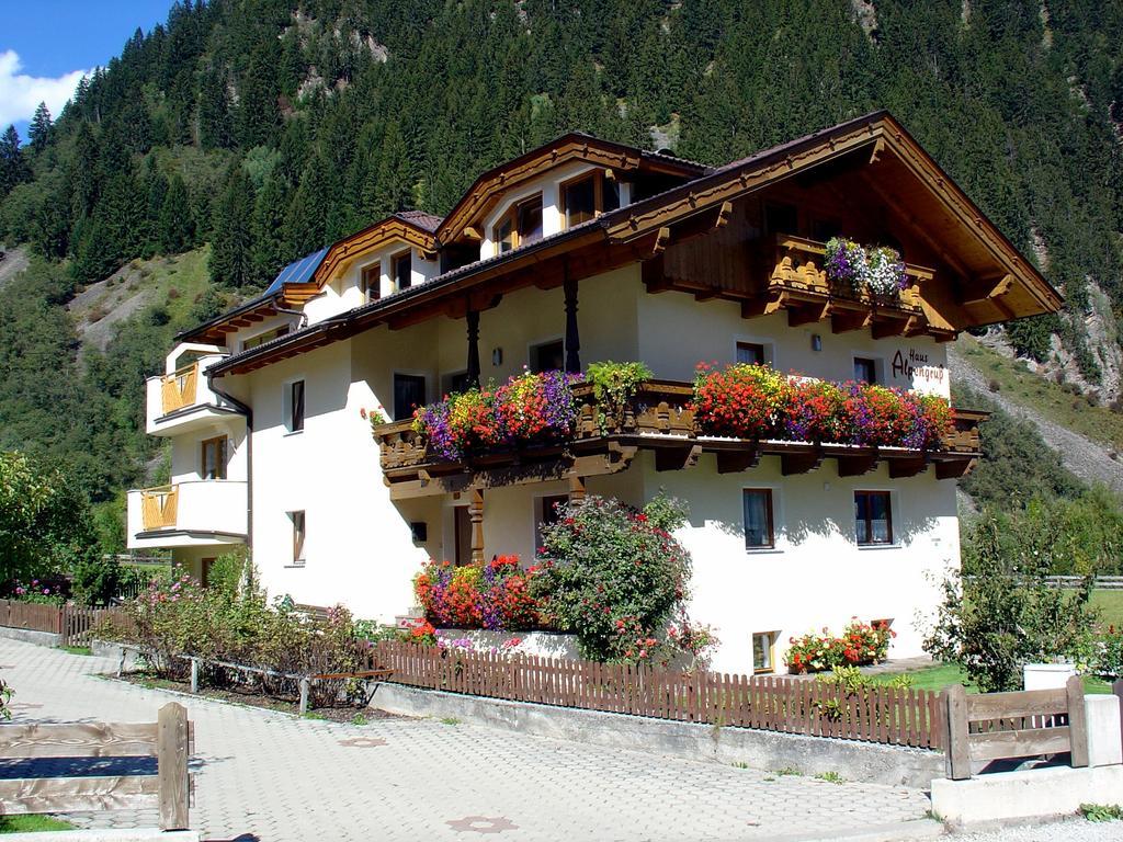 Haus Alpengruss Lägenhet Neustift im Stubaital Exteriör bild